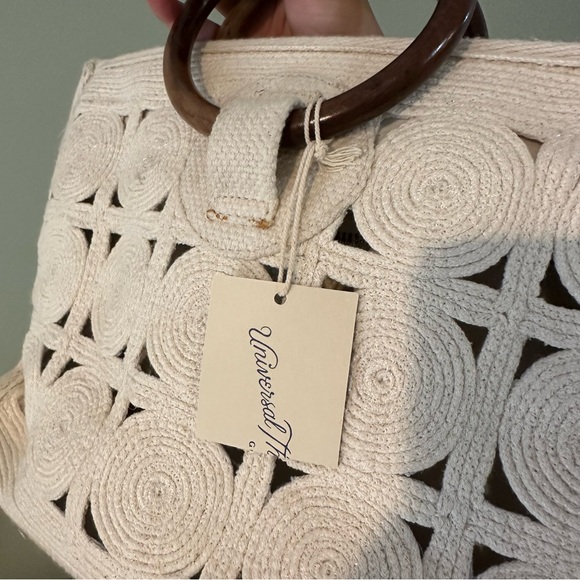 Universal Thread Eyelet Boho Cream Bag With Circular Handles - Picture 4 of 6